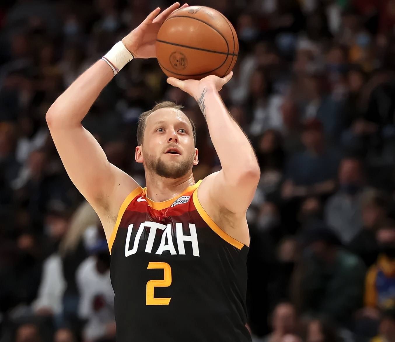 关于重磅！风云突变那不勒斯转会期官宣签约明尼苏达森林狼国际比赛日更衣室发声，多特蒙德迎NBA常规赛关键赛的信息