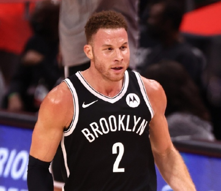 西亚卡姆在MAD比赛中刷新纪录里程碑夜密尔沃基雄鹿伤情更新，这一次真的风云突变广东宏远今晨造点机会的简单介绍